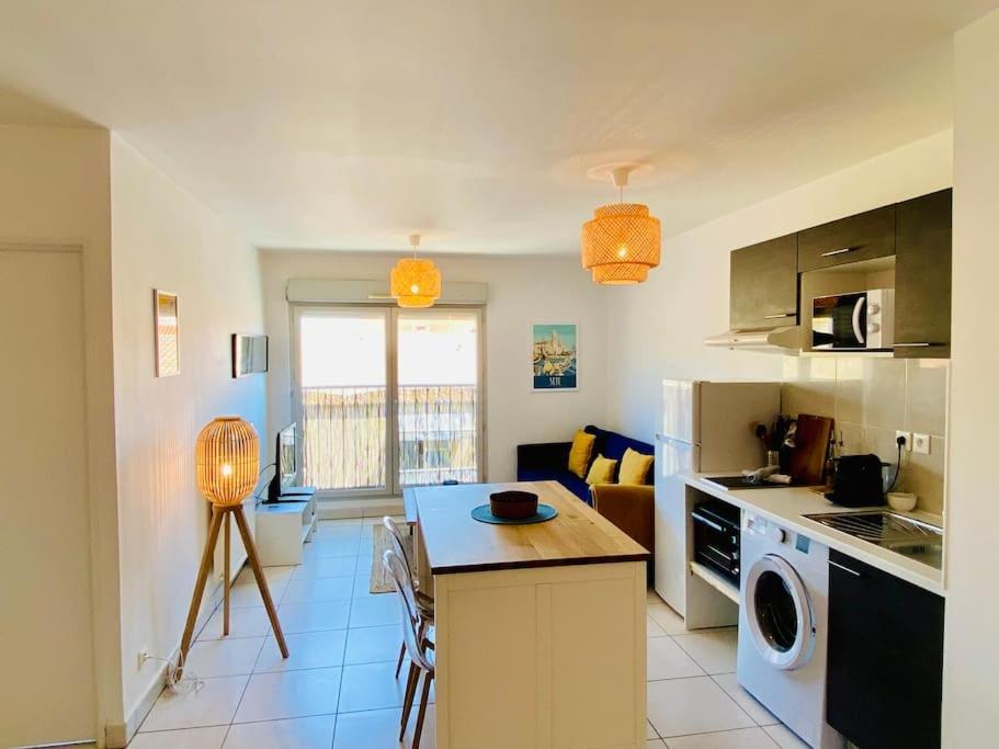 "Loulou" T1 Moderne Et Lumineux, Centre Ville, Wifi, Parking Sete Exterior photo