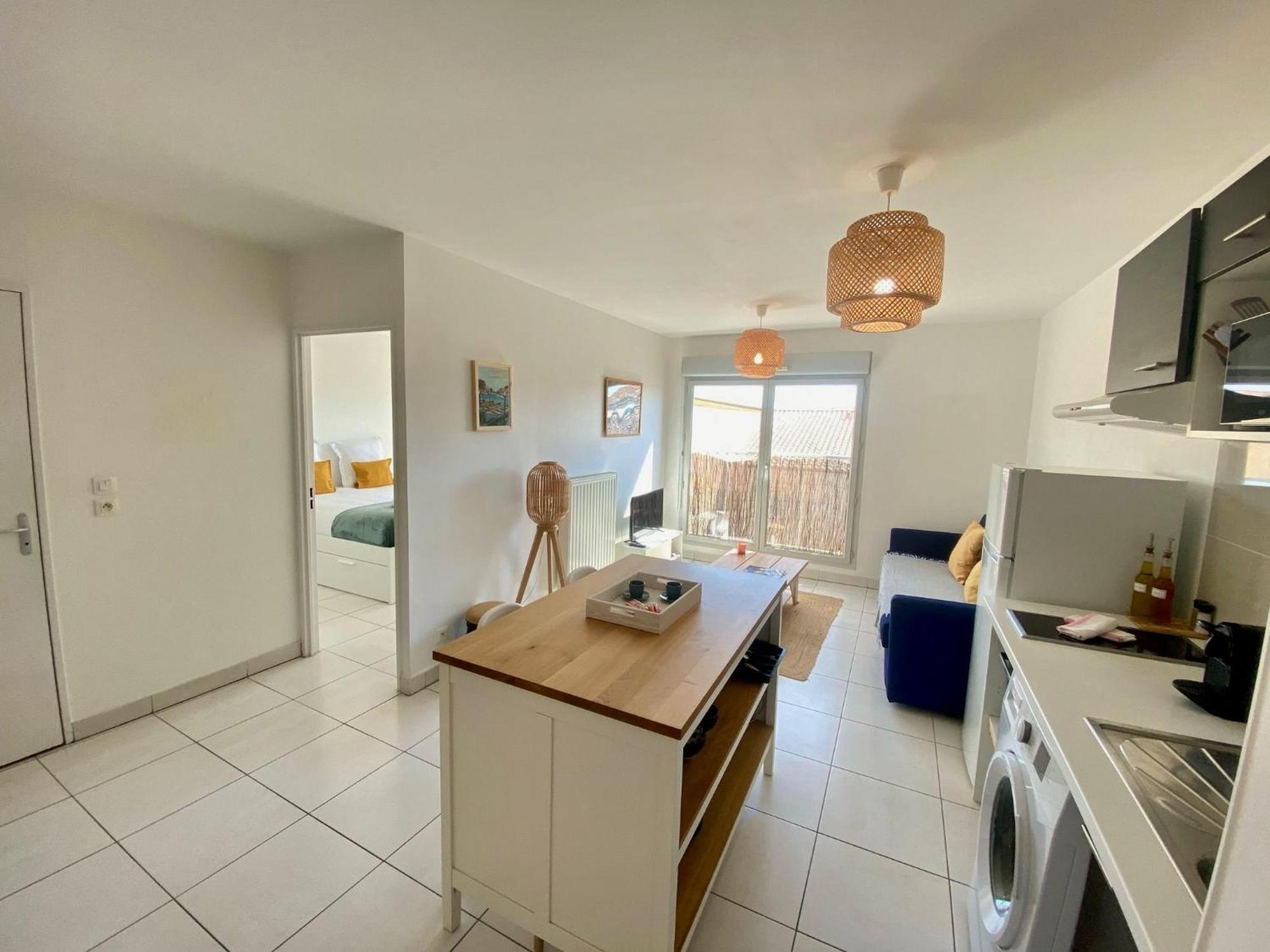 "Loulou" T1 Moderne Et Lumineux, Centre Ville, Wifi, Parking Sete Exterior photo